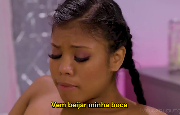Beijos quentes entre duas amigas lésbicas — Pornô Legendado