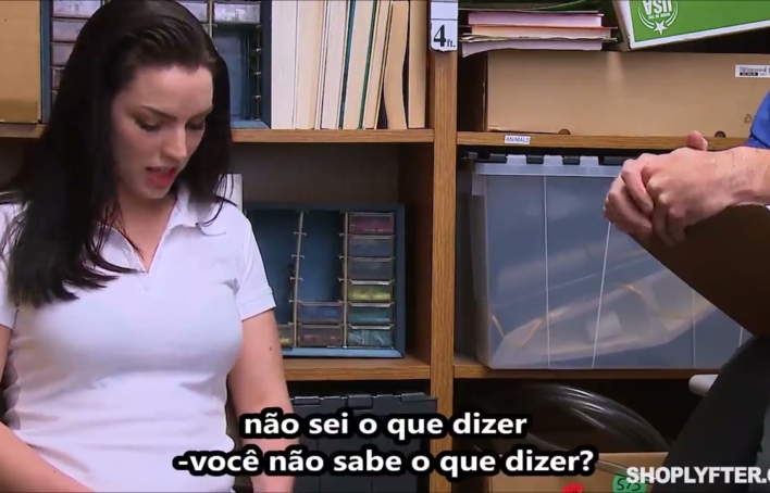 Garota flagrada no crime da tudo pra nao ser presa – Shoplyfter legendado