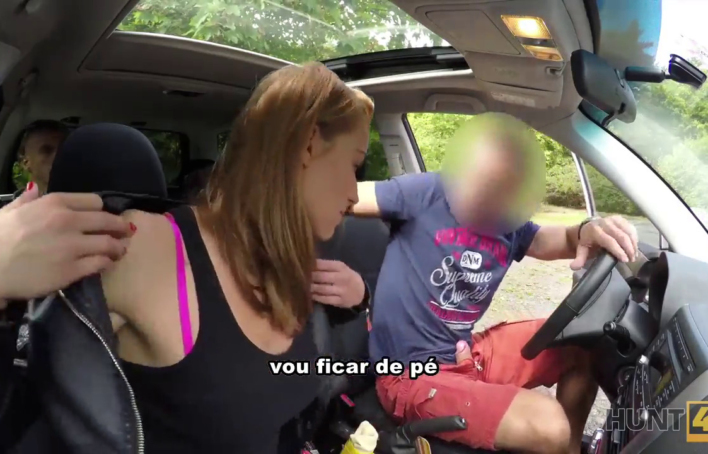 Namorado presencia a amada transar com outro — Pornô com legenda