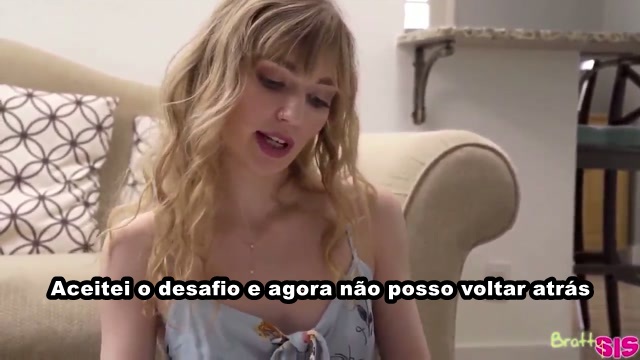 Irmã cumpre desafio sem calcinha – Incesto Legendado